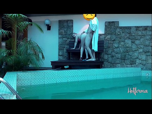 ❤️ Il capo invita la cameriera alla piscina, ma non poteva resistere a un caldo ☑ Video di sessoal it.superpornpics.ru ️❤