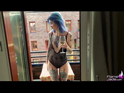 ❤️ Ragazza tremenda che succhia con un gulp e scopa appassionatamente sotto il cielo aperto ☑ Video di sessoal it.superpornpics.ru ️❤
